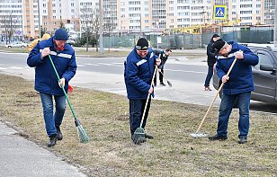 Хоккейный клуб «Гомель» принял участие в районном субботнике