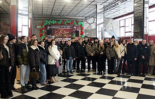 Игроки и тренеры «Гомеля» пришли на показ фильма «Дополнительное время»