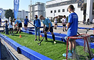 Сегодня в гомельском ледовом дворце прошло мероприятие «Спортивный Я – спортивная семьЯ!»