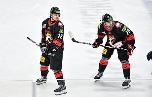 Betera-Высшая лига: «Рыси» обыгрывают «Медведей» в первой встрече - 5:2